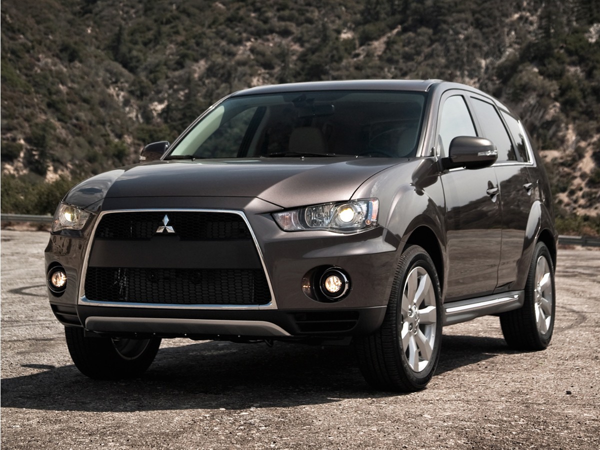  Mitsubishi Outlander