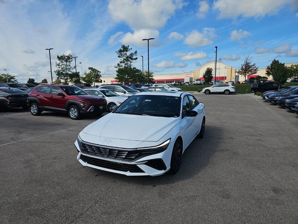 New 2026 Hyundai Elantra SEL Sport Sedan
