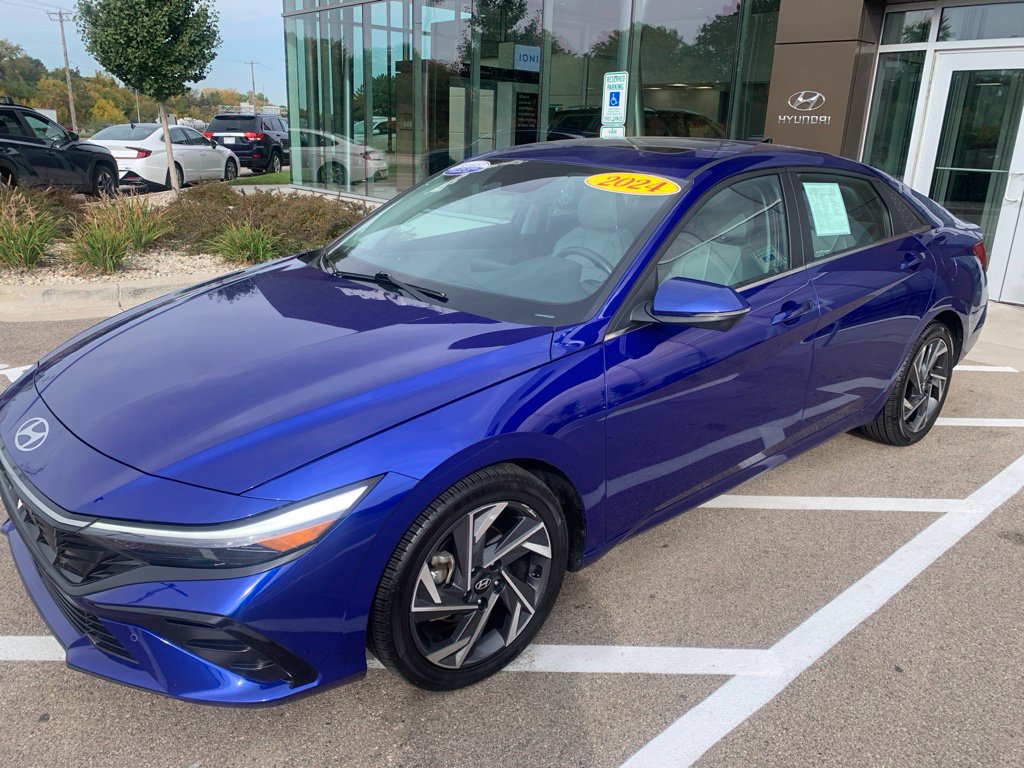 2024 Hyundai Elantra Limited