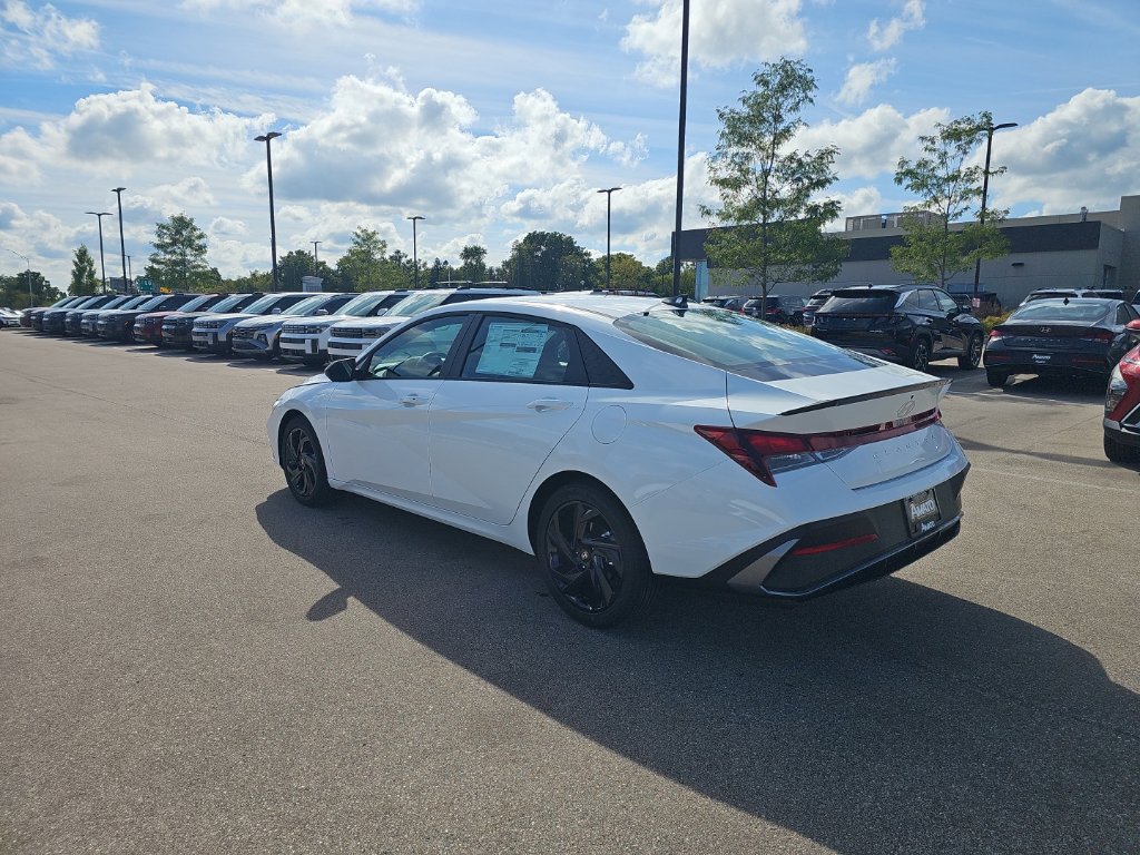 New 2026 Hyundai Elantra SEL Sport Sedan