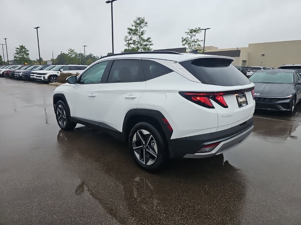 New 2026 Hyundai Tucson Hybrid SEL SUV