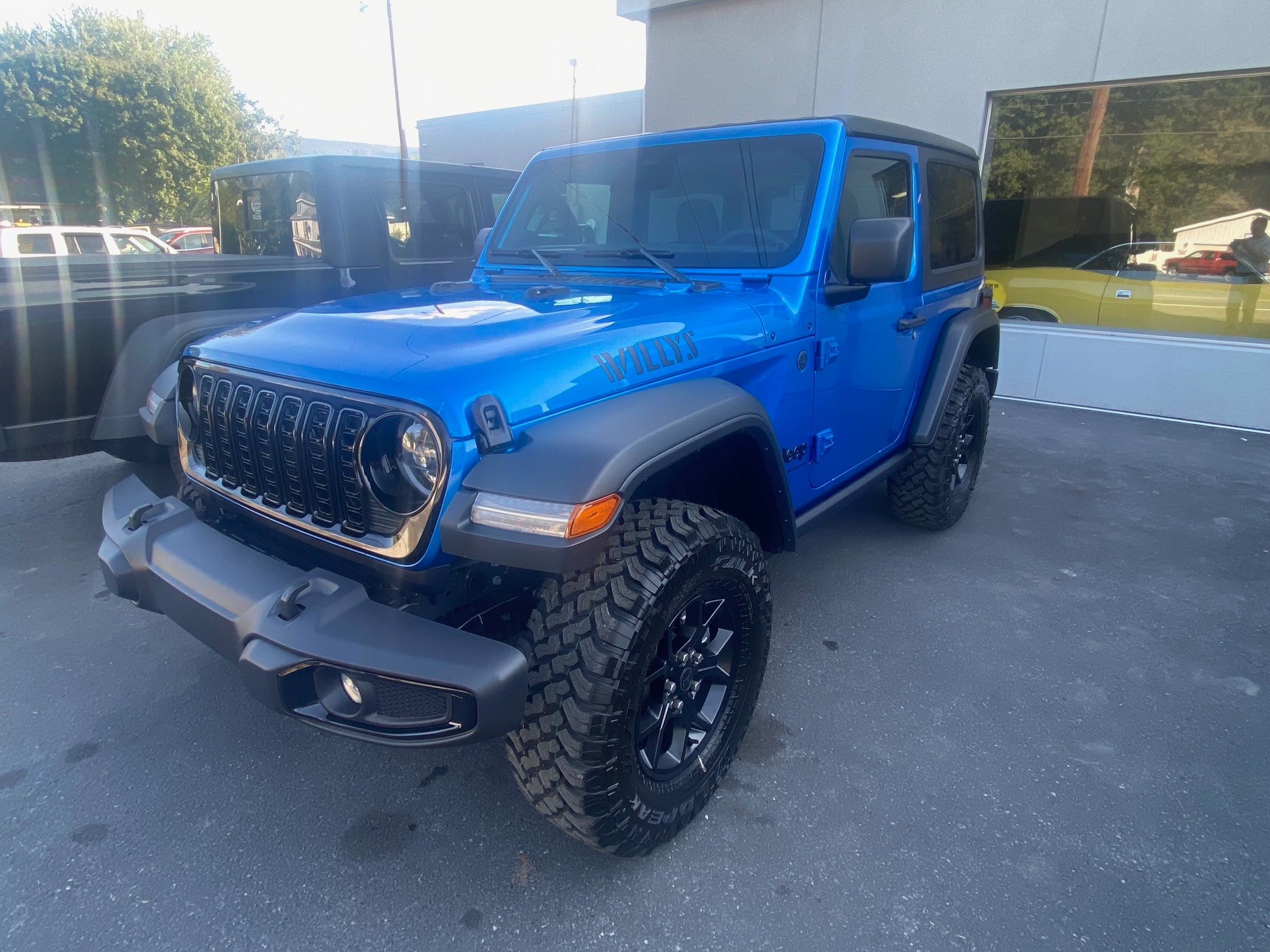 2025 Jeep Wrangler 2-Door Willys