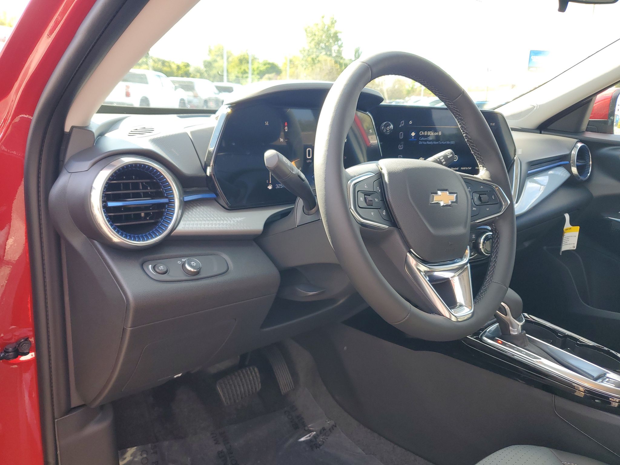 2026 Chevrolet Trax LT - Photo 16