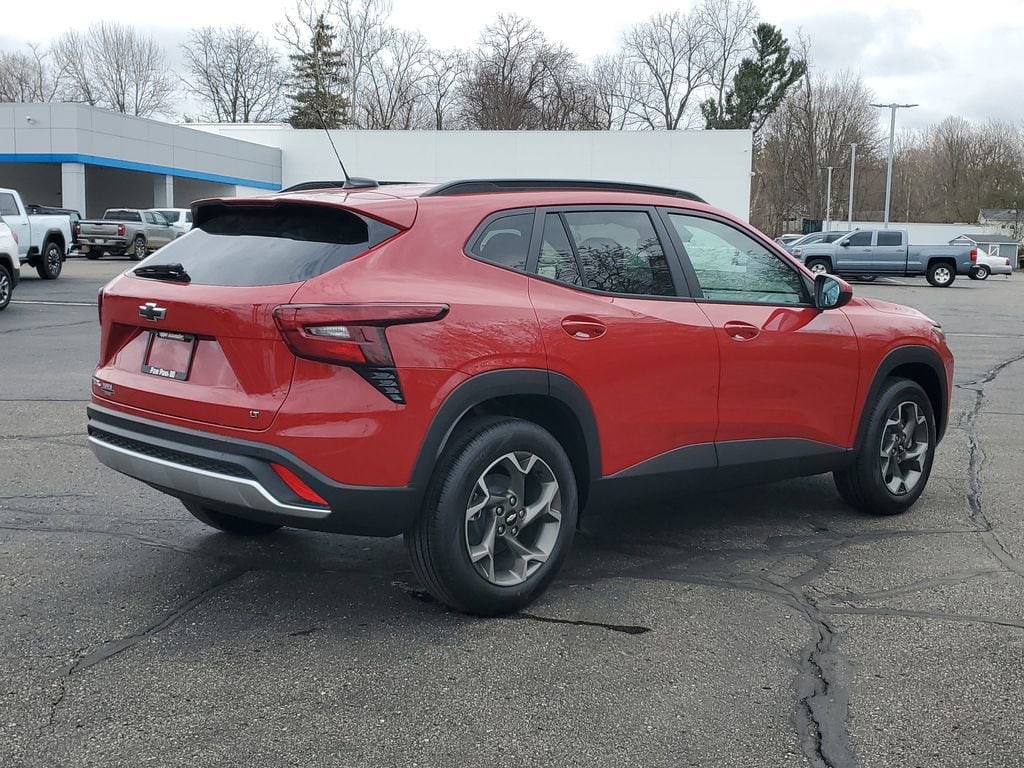 New 2026 Chevrolet Trax LT SUV