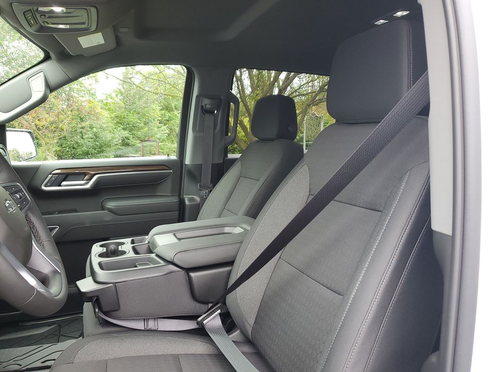 2026 Chevrolet Silverado 1500 RST - Photo 16