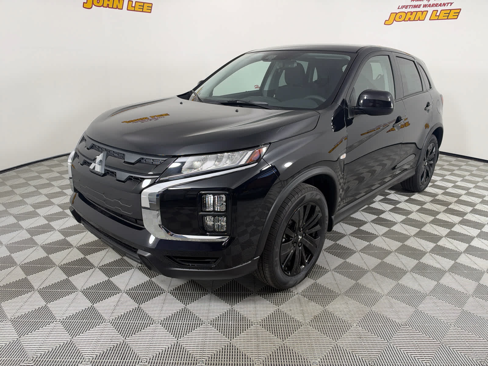 2027 Mitsubishi Outlander Sport 2.0 LE SUV