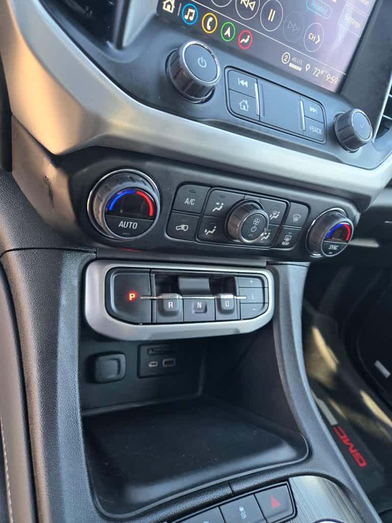2023 GMC Acadia
