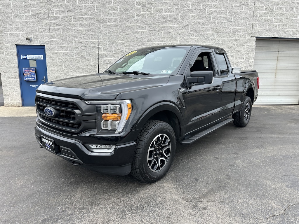 Used 2023 Ford F-150 XLT Truck SuperCab