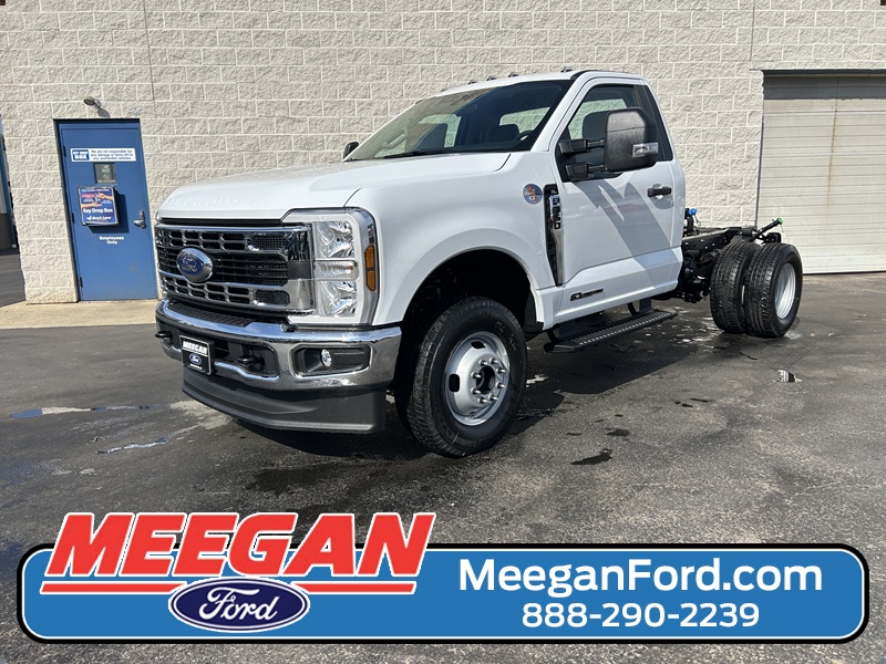 Ford F-350 Chassis Cab