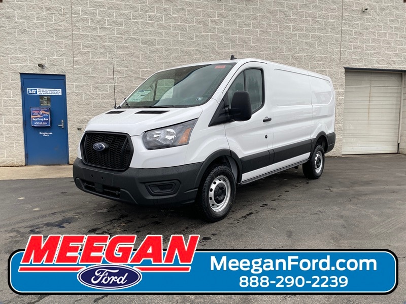 2025 Ford Transit Van Base