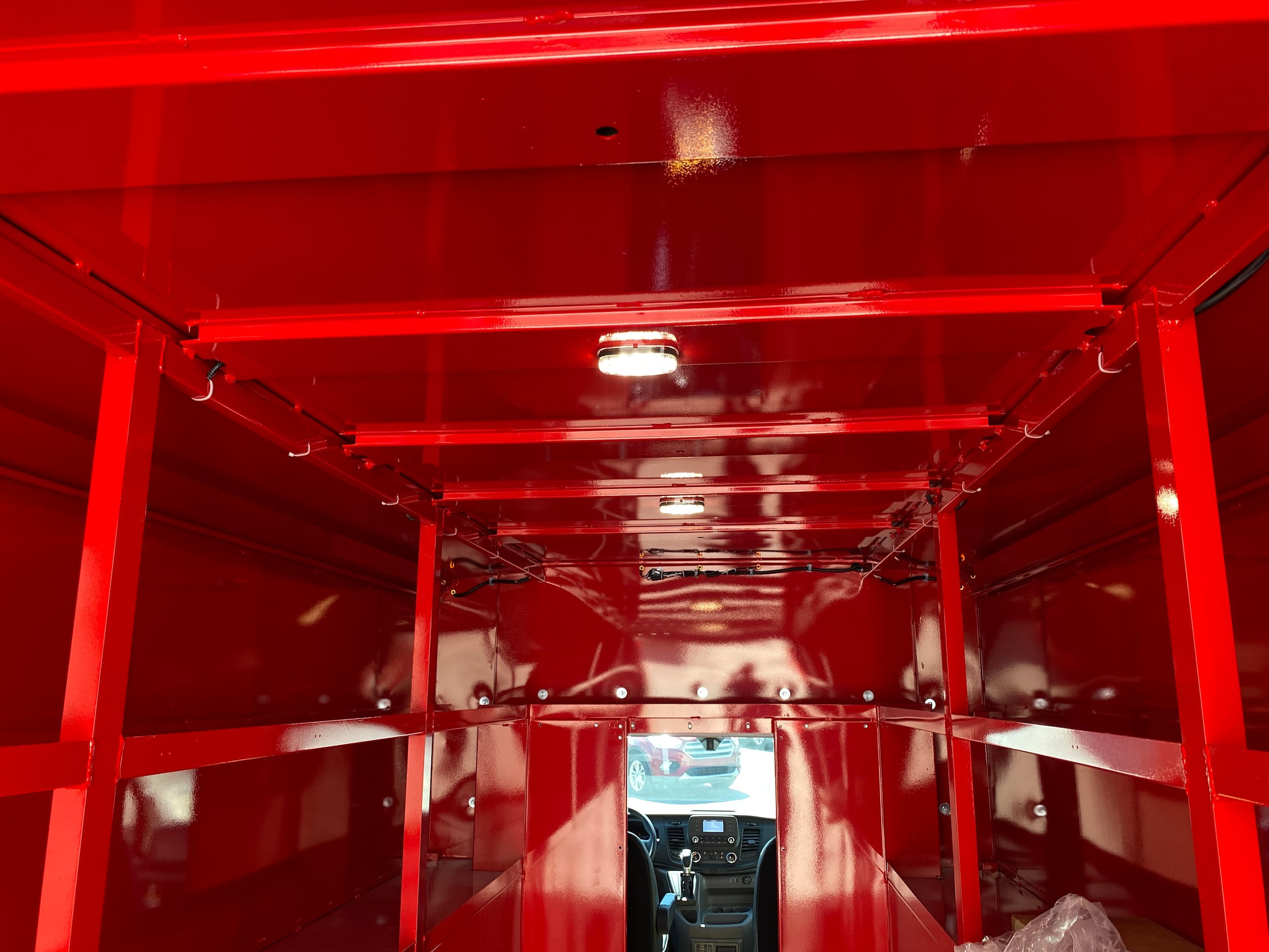2025 Ford Transit Cutaway Base - Photo 31