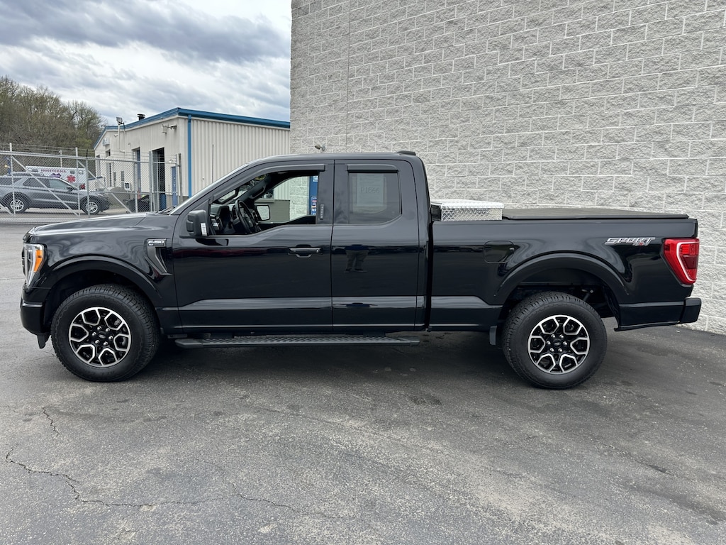 Used 2023 Ford F-150 XLT Truck SuperCab