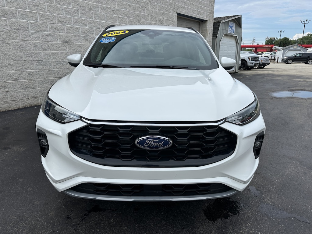 Certified 2024 Ford Escape ST-Line Select SUV