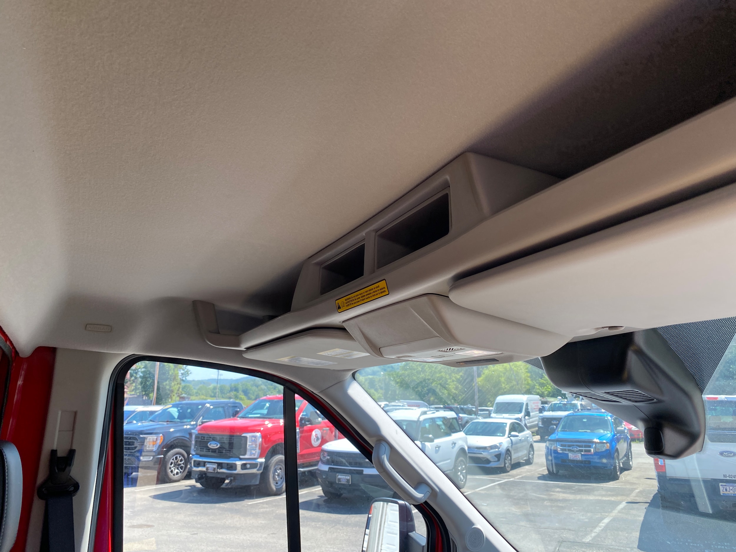 2025 Ford Transit Cutaway Base - Photo 35