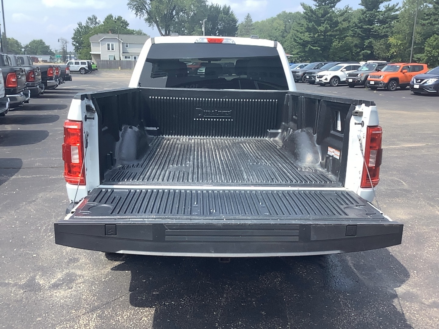 2023 Ford F-150 XLT - Photo 18