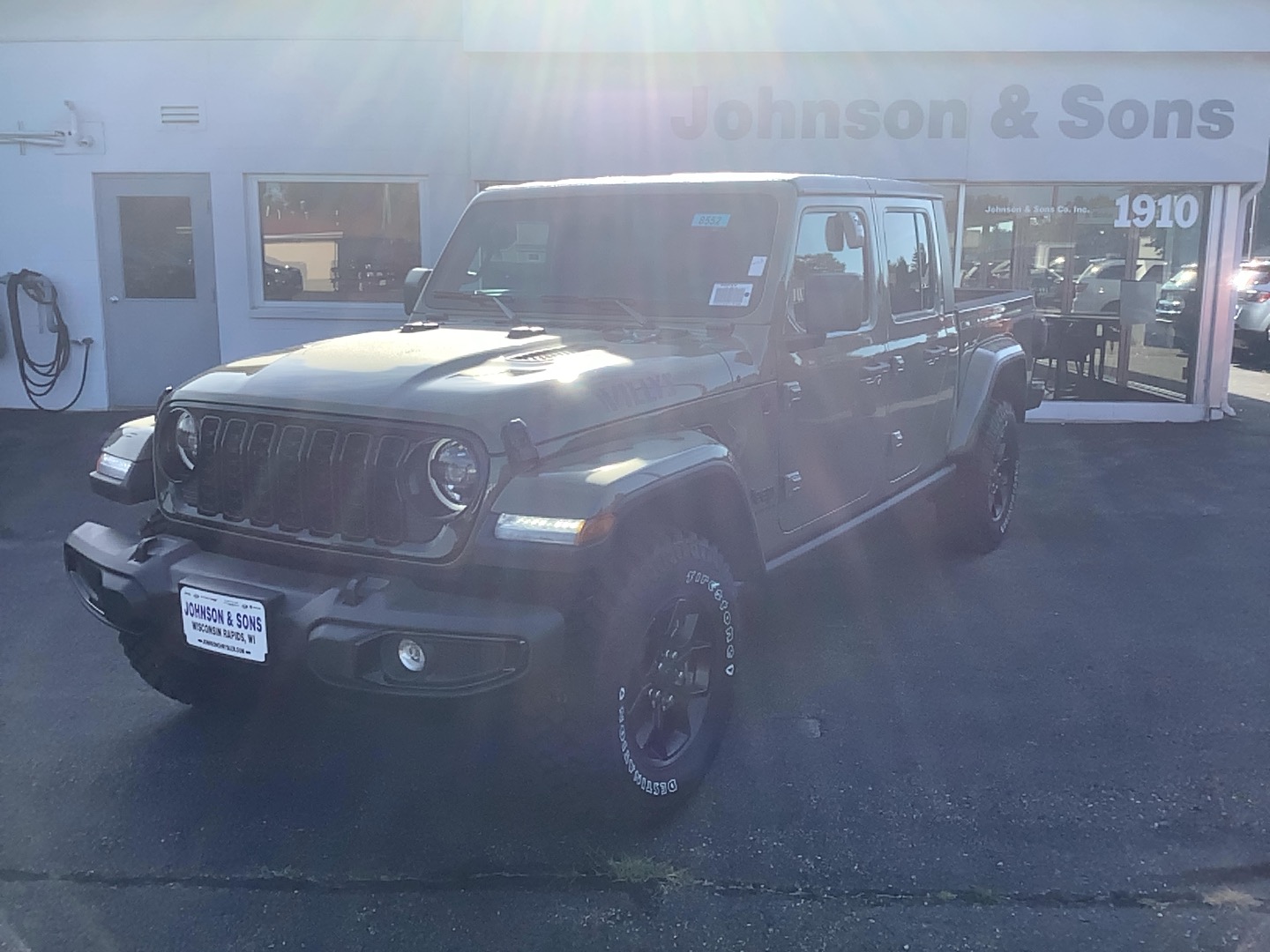 New 2026 Jeep Gladiator Sport Pickup
