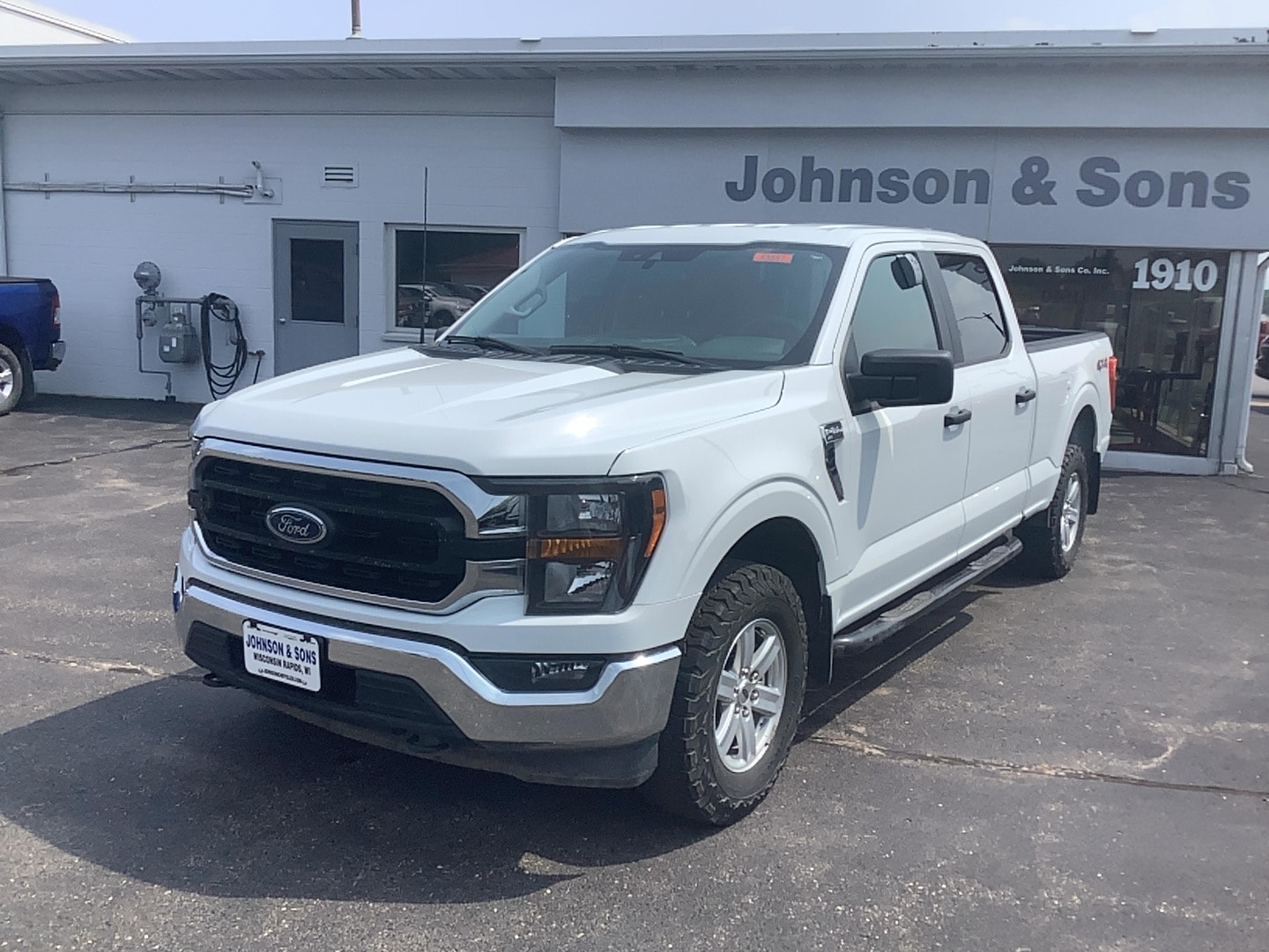 2023 Ford F-150 XLT - Photo 3