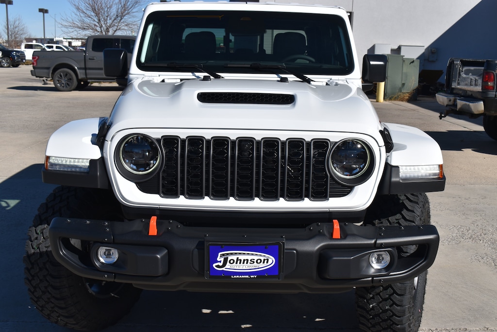 New 2026 Jeep Gladiator MOJAVE X 4X4 Pickup