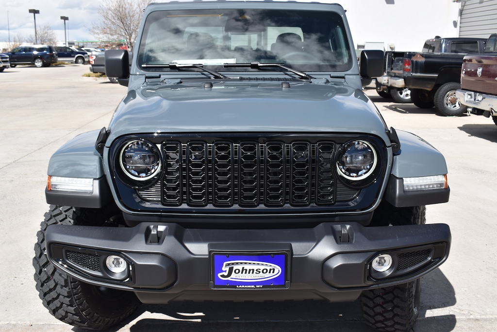 New 2026 Jeep Gladiator WILLYS 4X4 Pickup