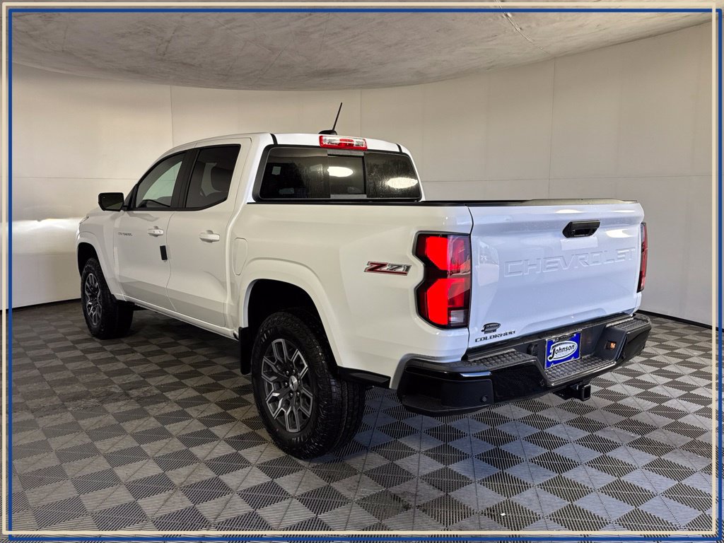 2026 Chevrolet Colorado Z71 - Photo 10
