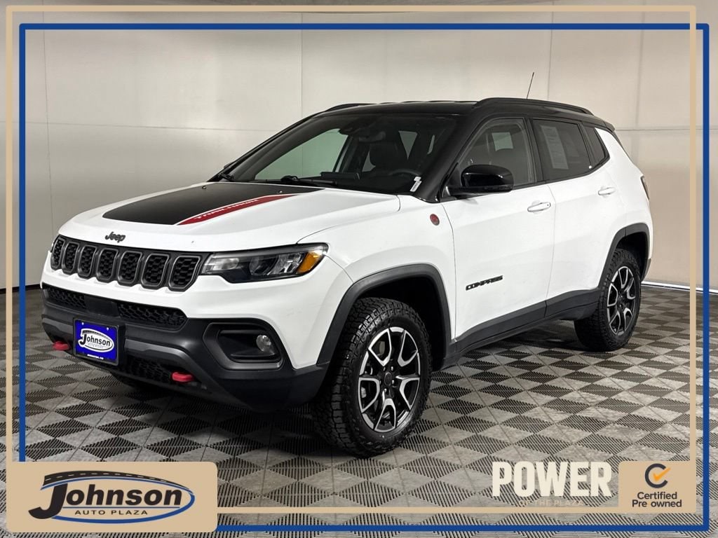 Used 2025 Jeep Compass Trailhawk 4x4 SUV