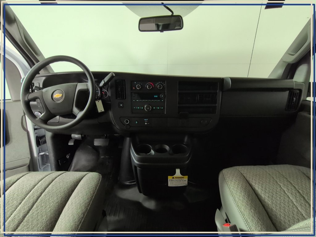 2026 Chevrolet Express Cargo Work Van - Photo 11