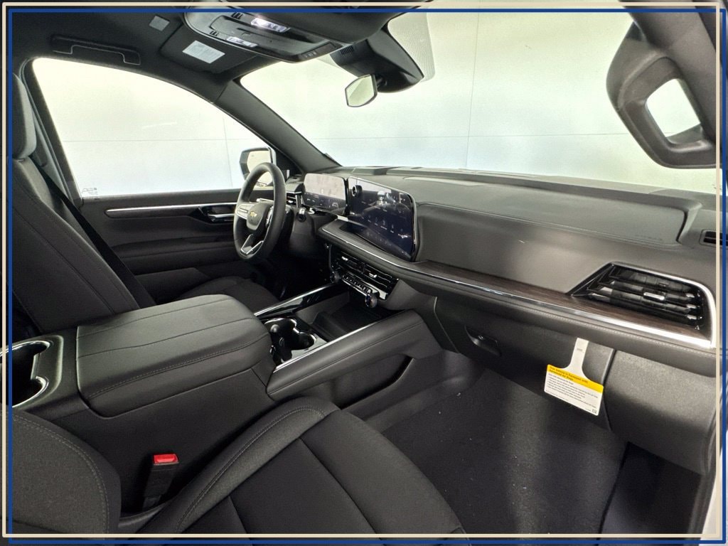 2026 Chevrolet Tahoe LS - Photo 34