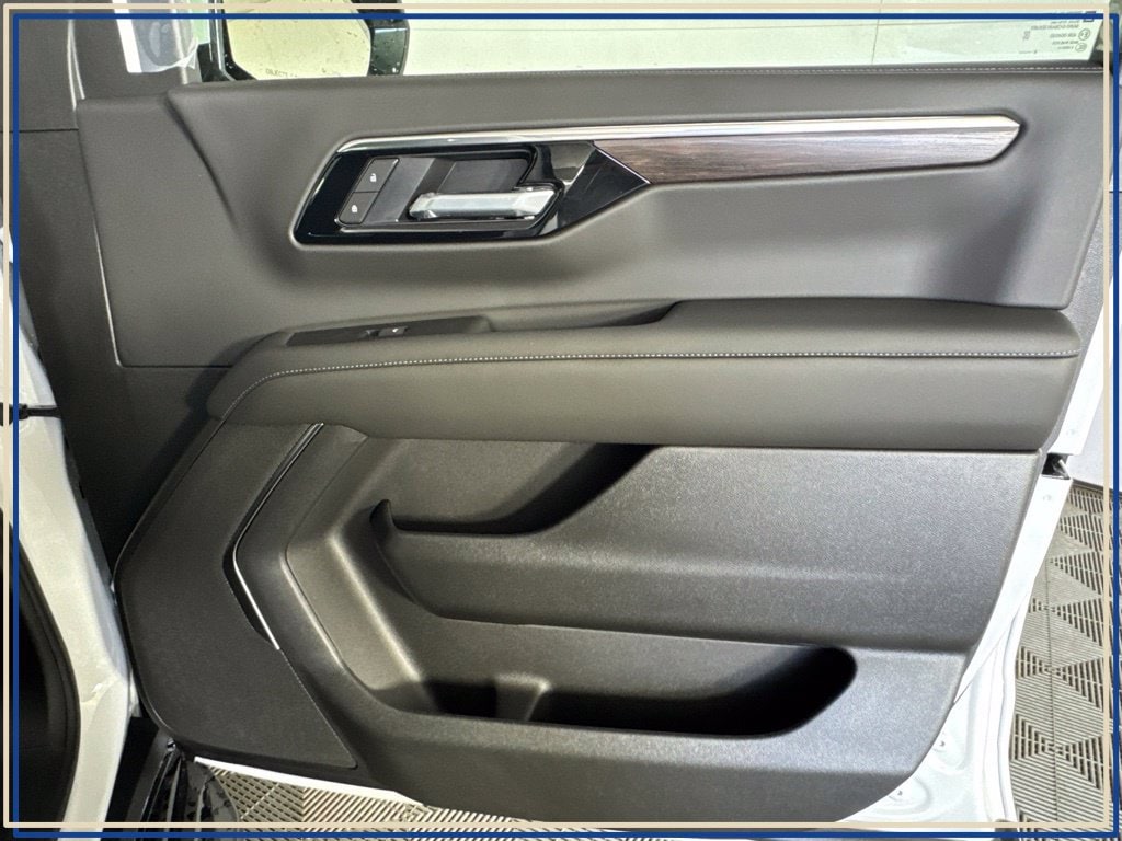 2026 Chevrolet Tahoe LS - Photo 35