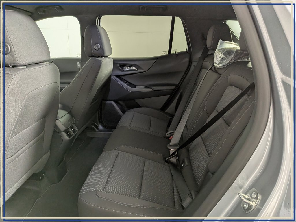 2027 Chevrolet Equinox LT - Photo 27