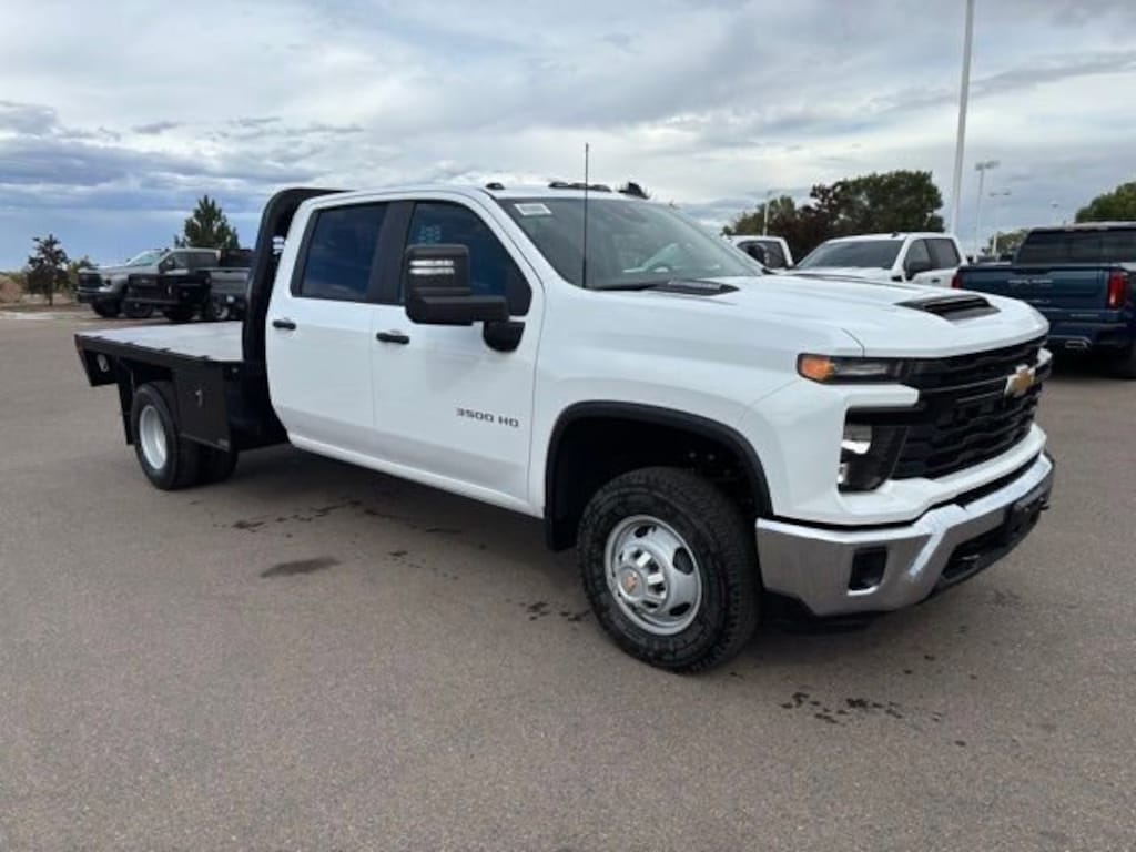 New 2026 Chevrolet Silverado 3500 HD Chassis Cab Work Truck Truck