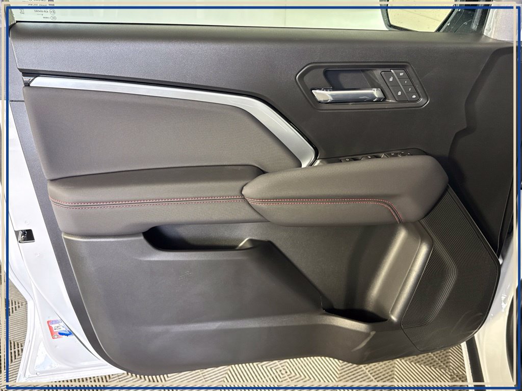 2026 Chevrolet Colorado Z71 - Photo 27