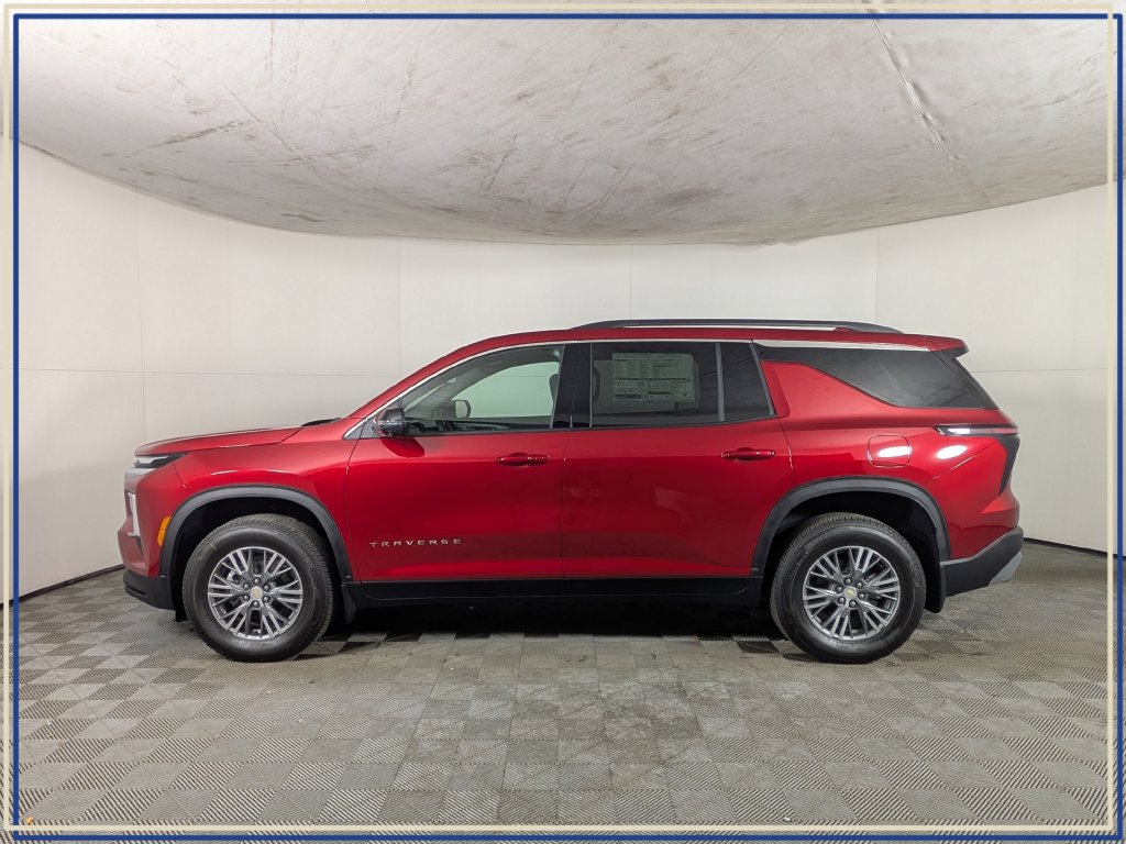 Used 2026 Chevrolet Traverse LT SUV