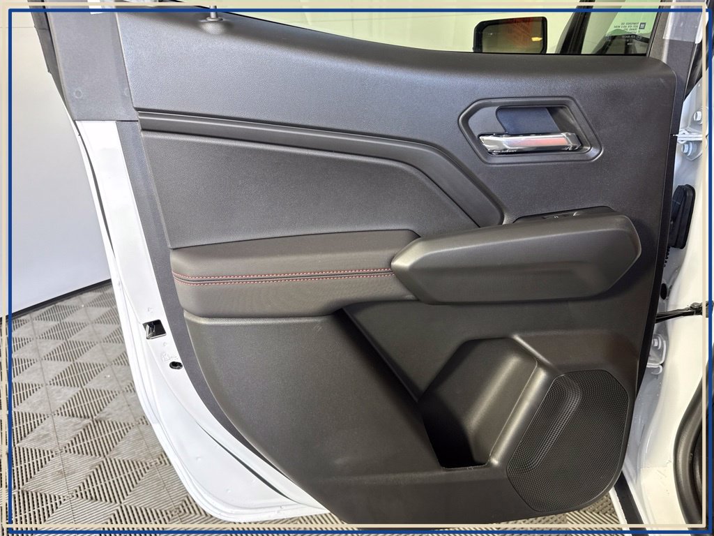 2026 Chevrolet Colorado Z71 - Photo 30