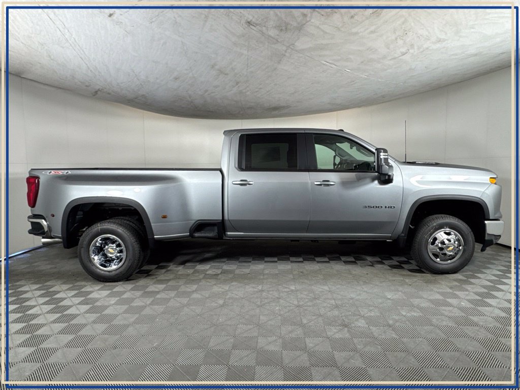 New 2026 Chevrolet Silverado 3500 HD LT DRW Truck