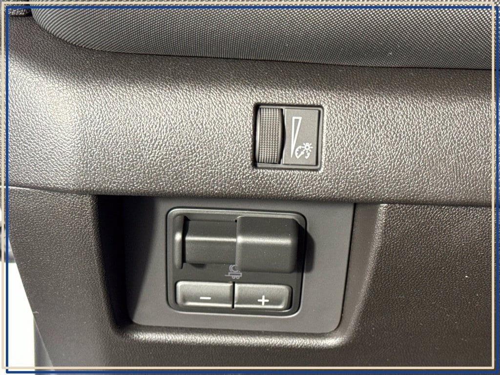2026 Chevrolet Colorado Z71 - Photo 17