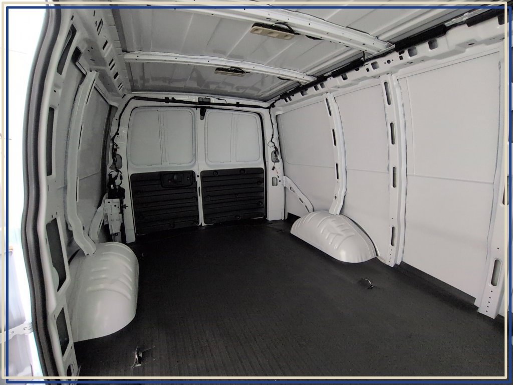 2026 Chevrolet Express Cargo Work Van - Photo 19