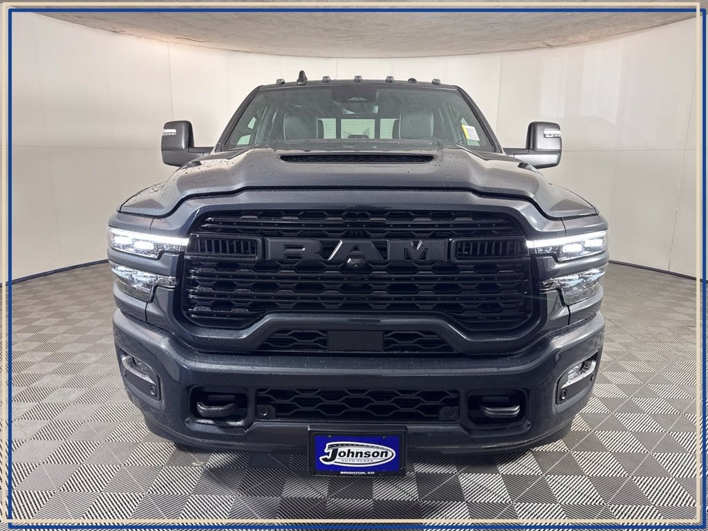 New 2027 Ram 2500 LIMITED CREW CAB 4X4 6'4 BOX Pickup