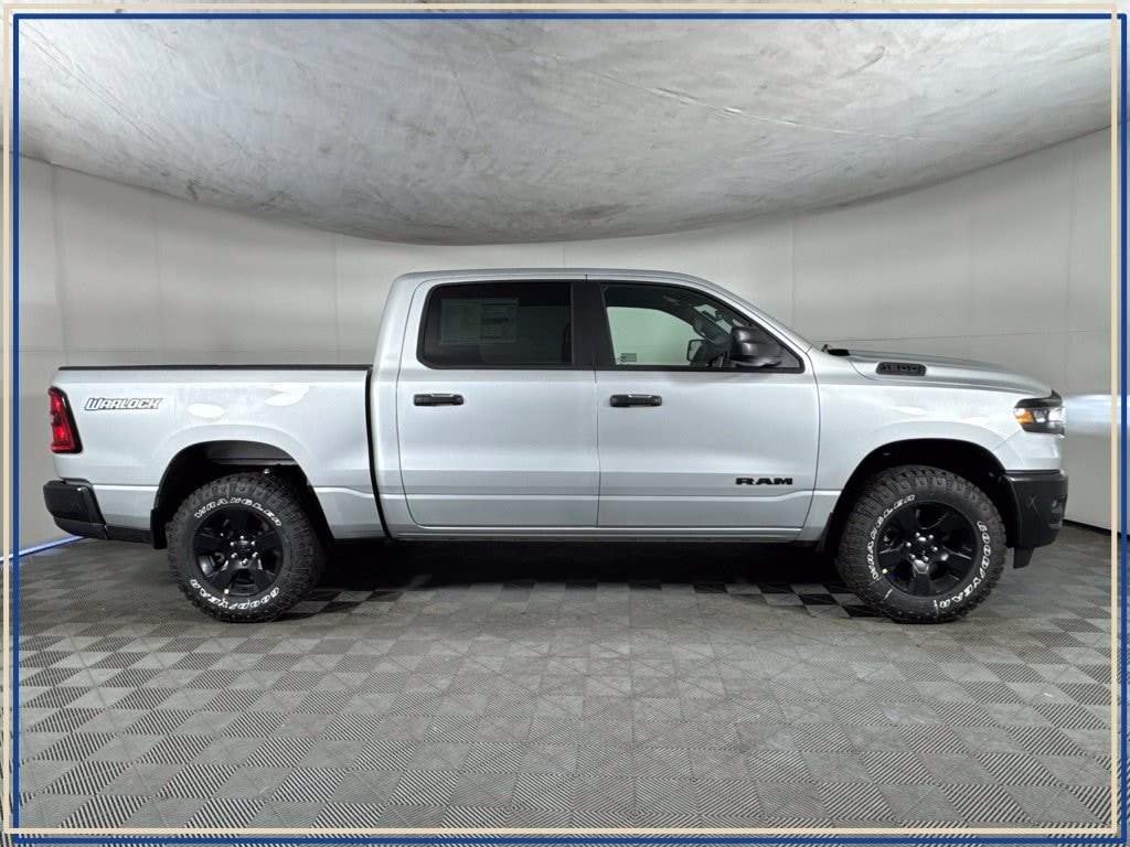 New 2026 Ram 1500 WARLOCK CREW CAB 4X4 5'7 BOX Pickup