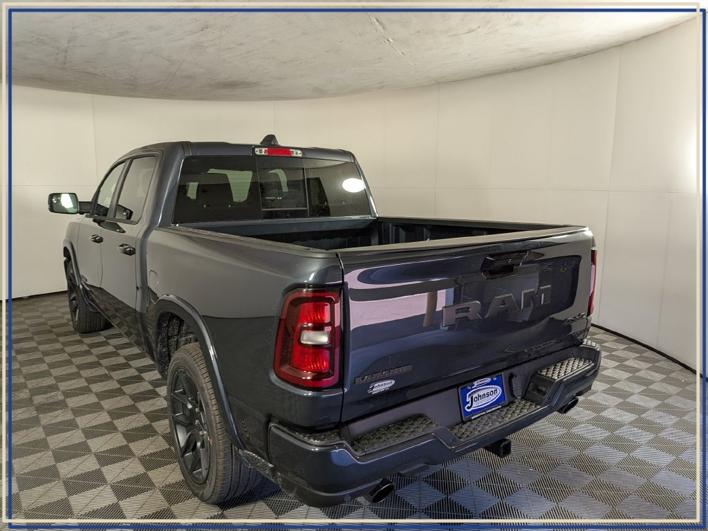 New 2026 Ram 1500 LARAMIE CREW CAB 4X4 5'7 BOX Pickup