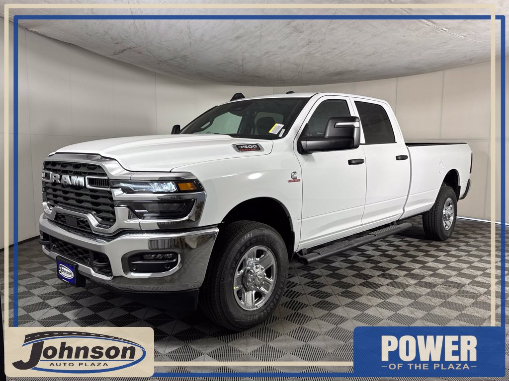 2027 Ram 3500 TRADESMAN CREW CAB 4X4 8' BOX Pickup