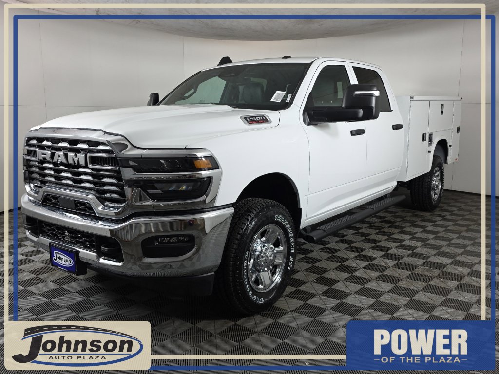 2026 Ram 2500 TRADESMAN CREW CAB 4X4 8' BOX Pickup