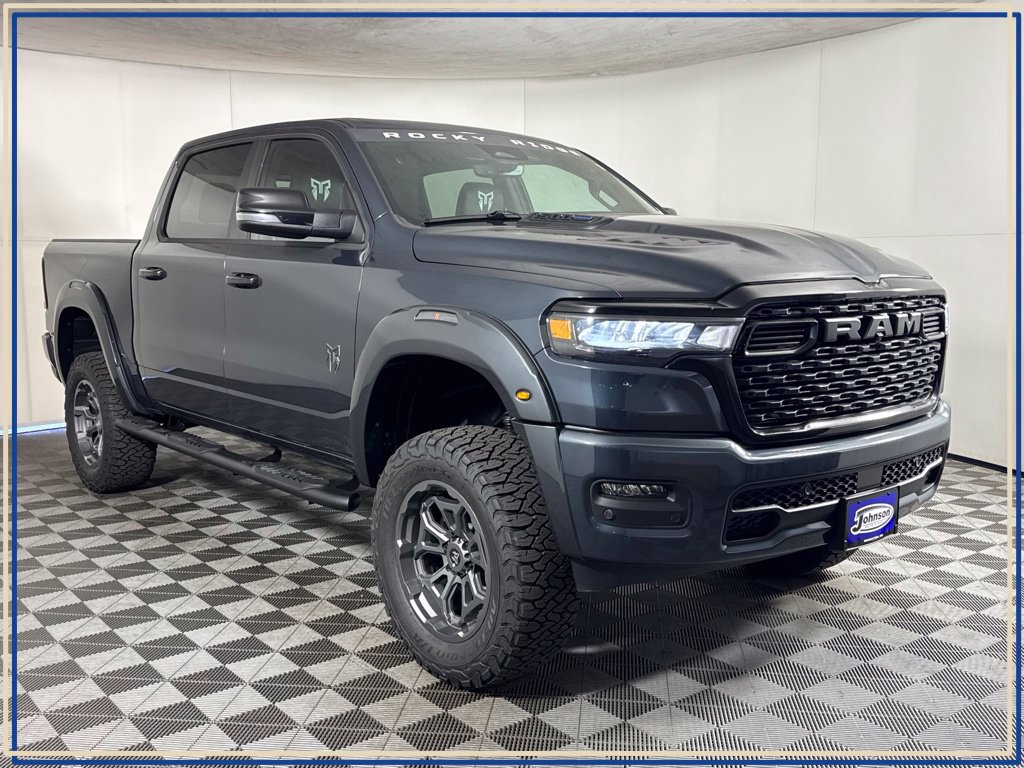 New 2026 Ram 1500 BIG HORN CREW CAB 4X4 5'7 BOX Pickup
