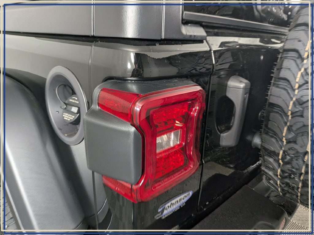 2026 Jeep Wrangler 4-Door Willys - Photo 12
