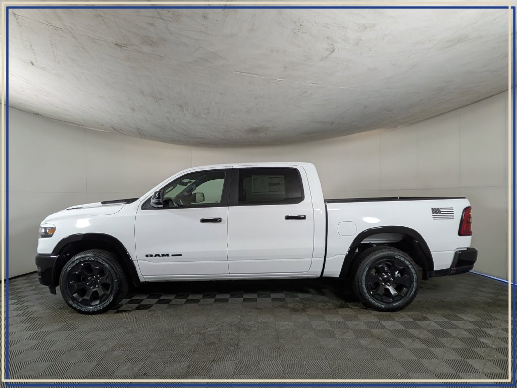 New 2026 Ram 1500 BIG HORN CREW CAB 4X4 5'7 BOX Pickup