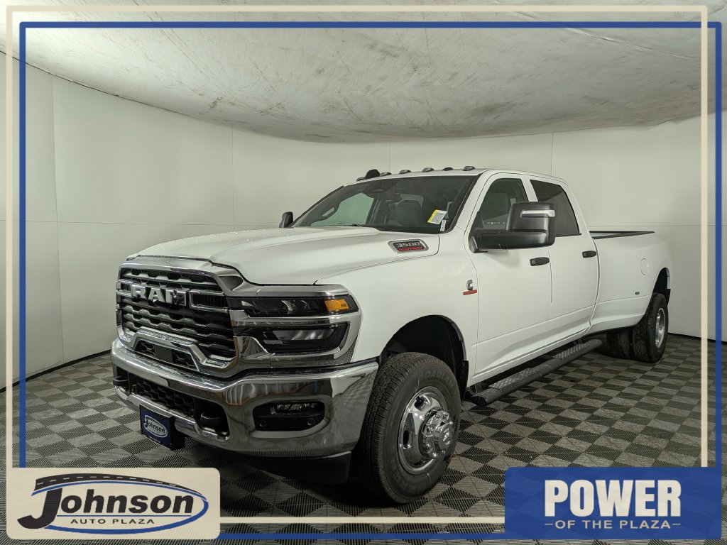 New 2026 Ram 3500 TRADESMAN CREW CAB 4X4 8' BOX Pickup