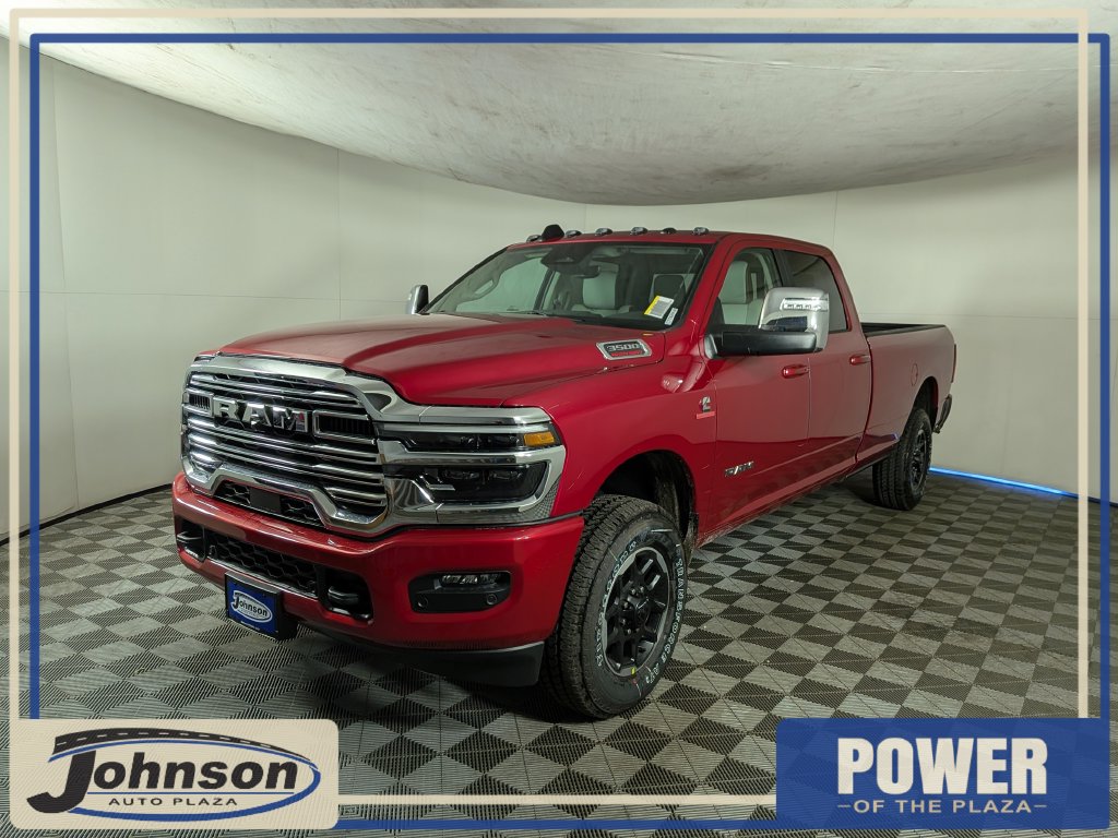 2027 Ram 3500 LARAMIE CREW CAB 4X4 8' BOX Pickup