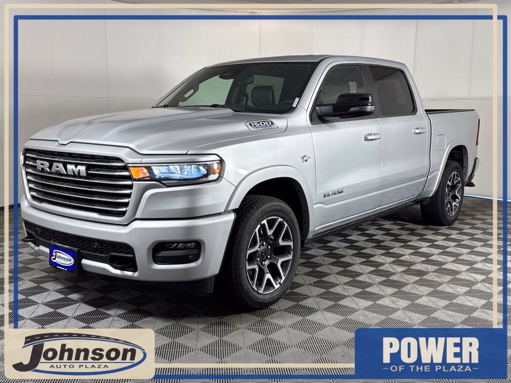 2026 Ram 1500 LARAMIE CREW CAB 4X4 5'7 BOX Pickup