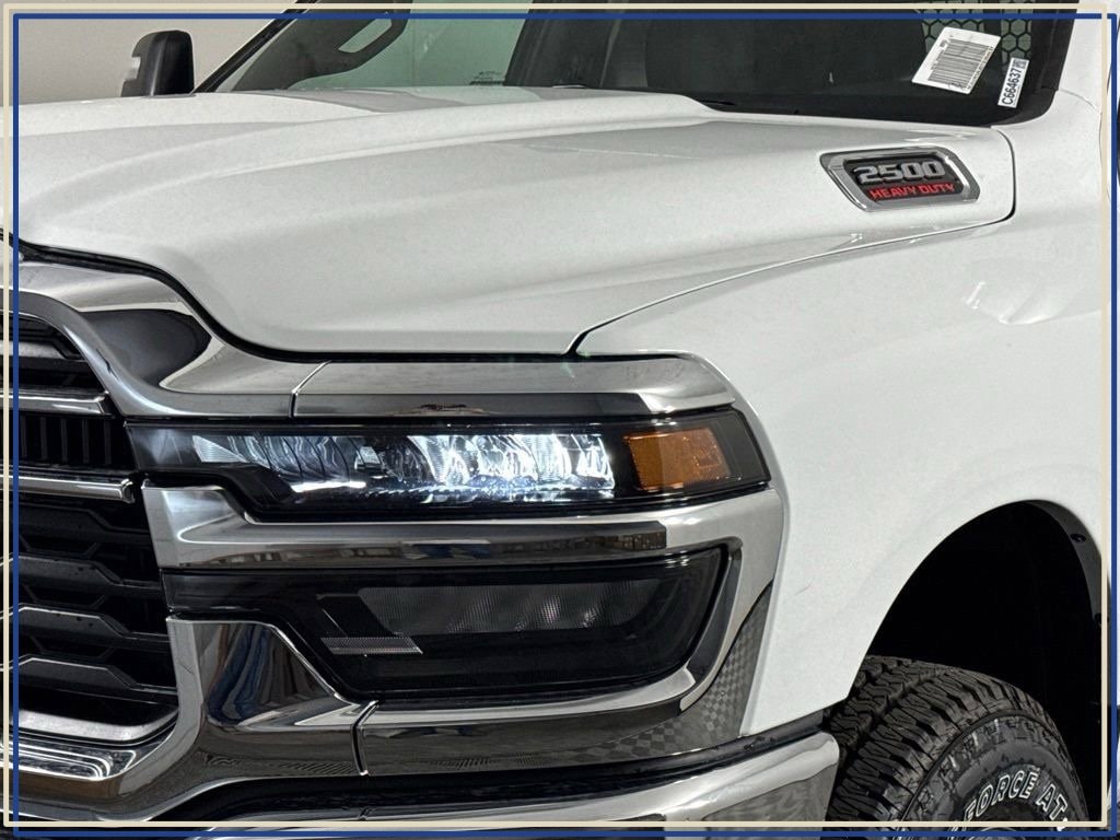 New 2026 Ram 2500 TRADESMAN CREW CAB 4X4 8' BOX Pickup