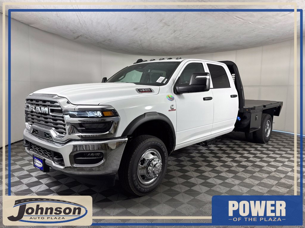 2026 Ram 3500 Chassis Cab TRADESMAN CREW   4X4 60' CA Pickup