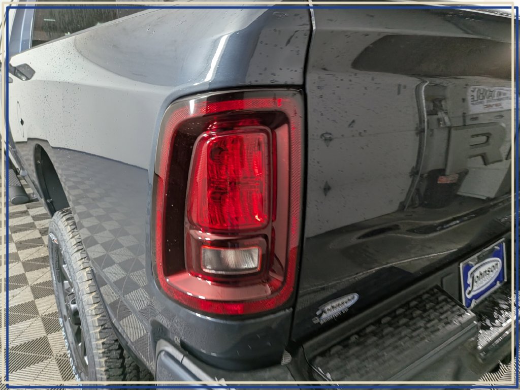 2026 RAM 2500 Tradesman/Black Express - Photo 12
